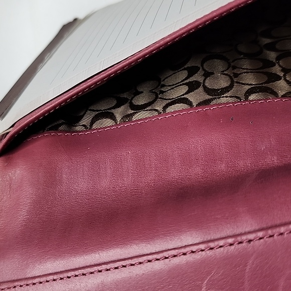 Vintage COACH Planner - Picture 7 of 9